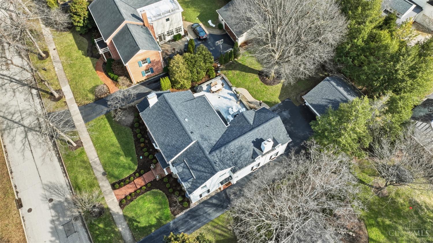 6617 Mariemont Avenue