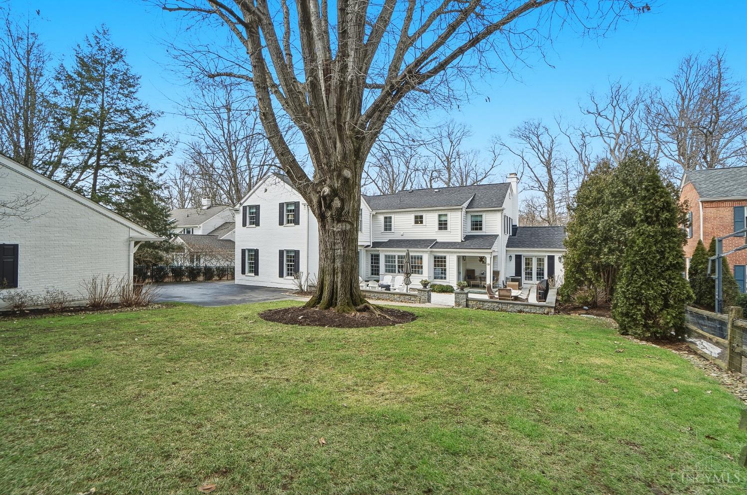 6617 Mariemont Avenue