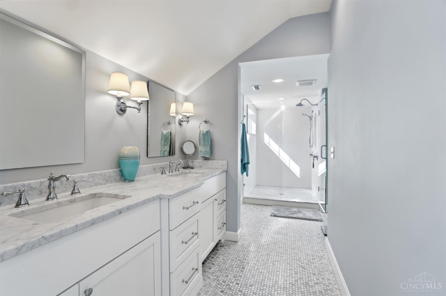 6617 Mariemont Avenue