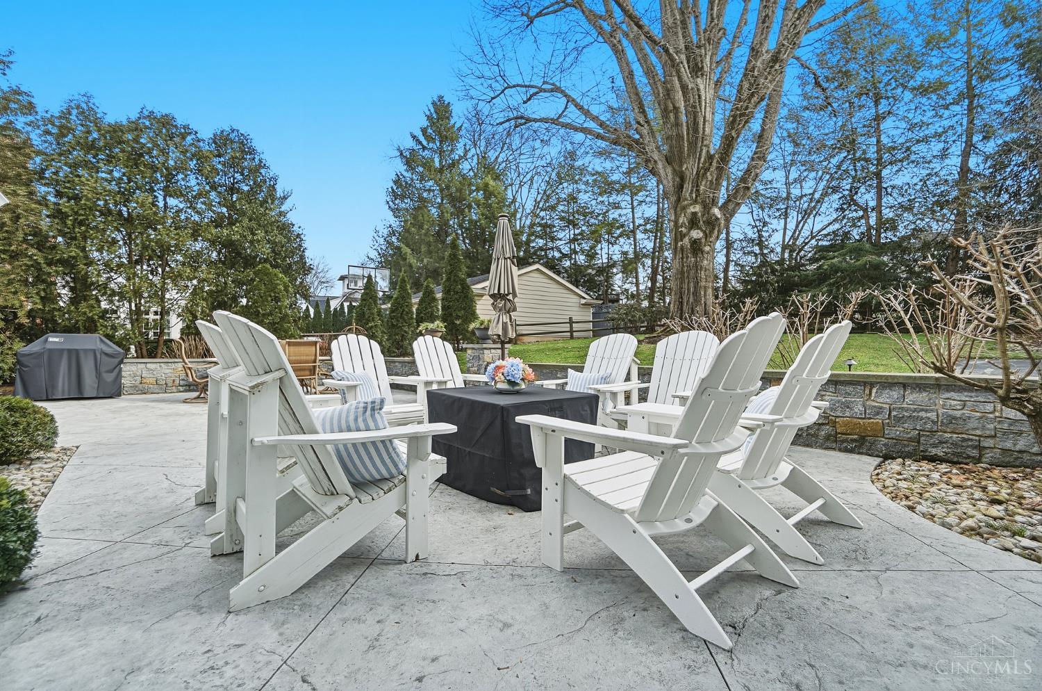 6617 Mariemont Avenue