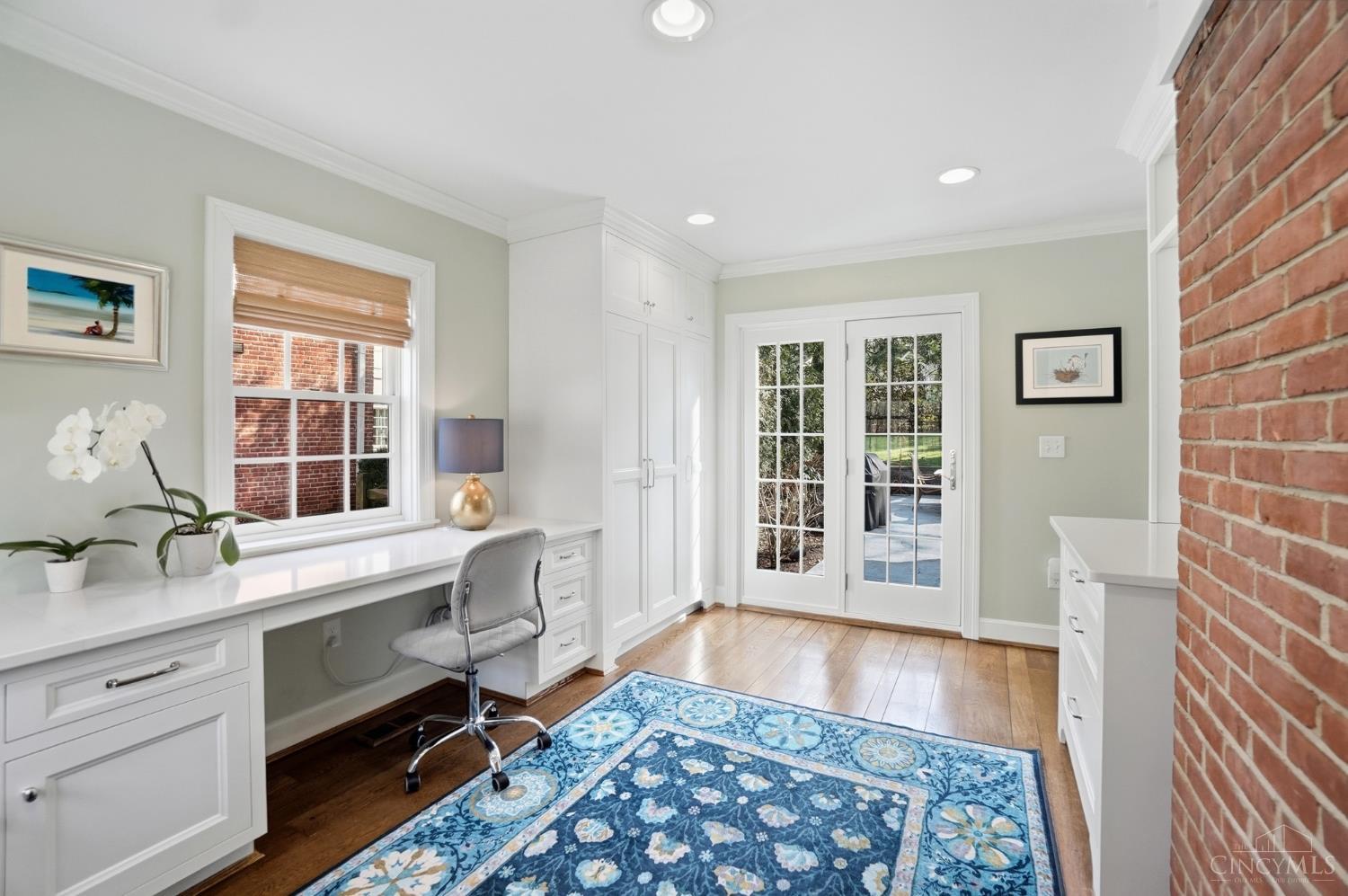 6617 Mariemont Avenue