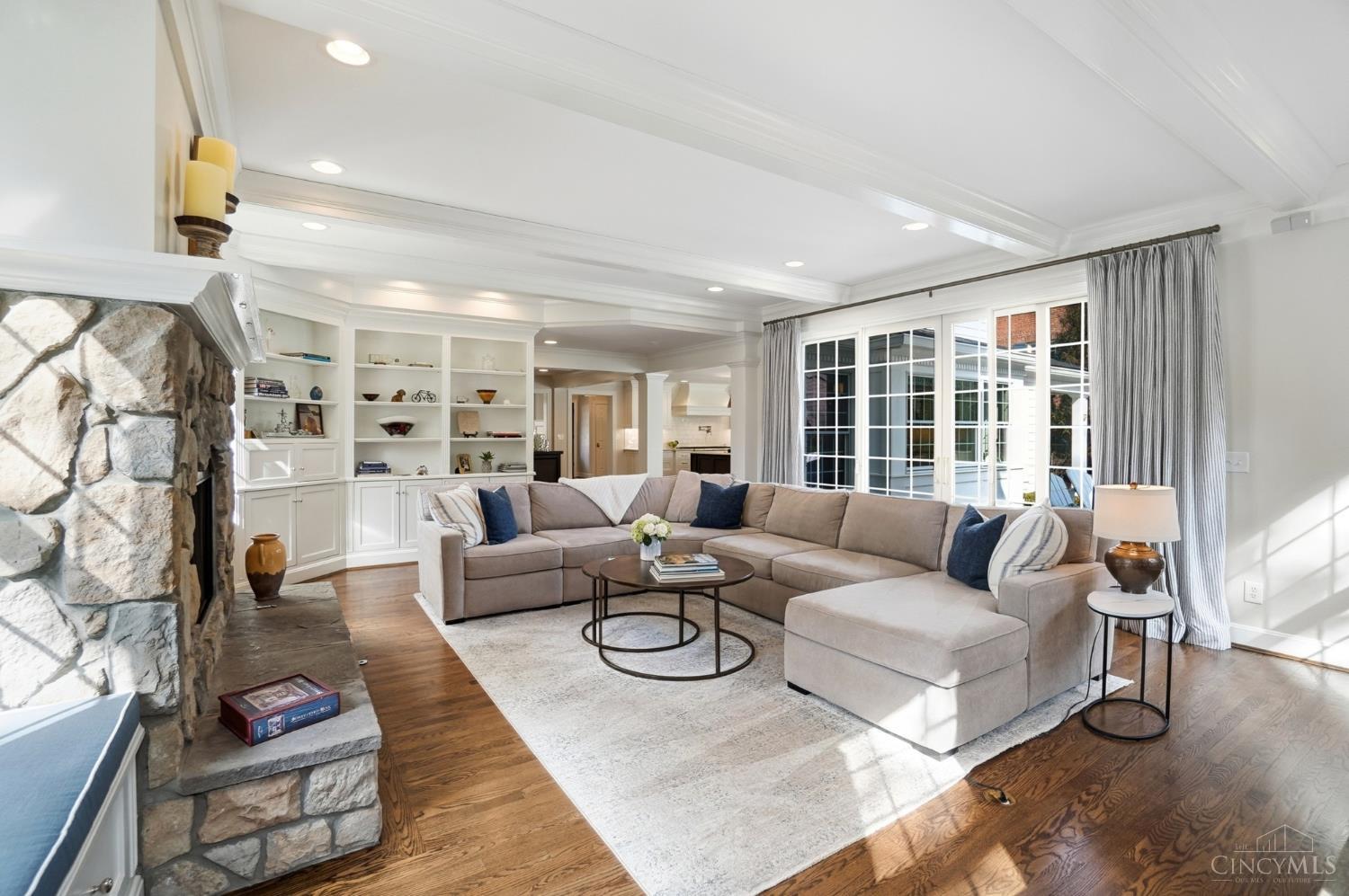 6617 Mariemont Avenue