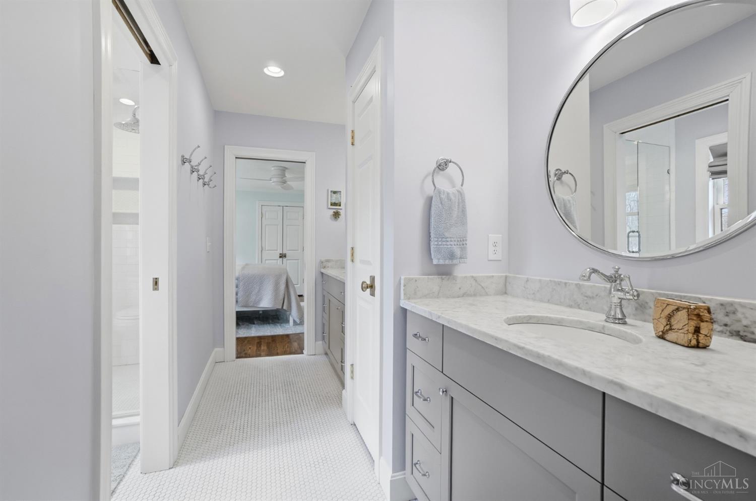 6617 Mariemont Avenue