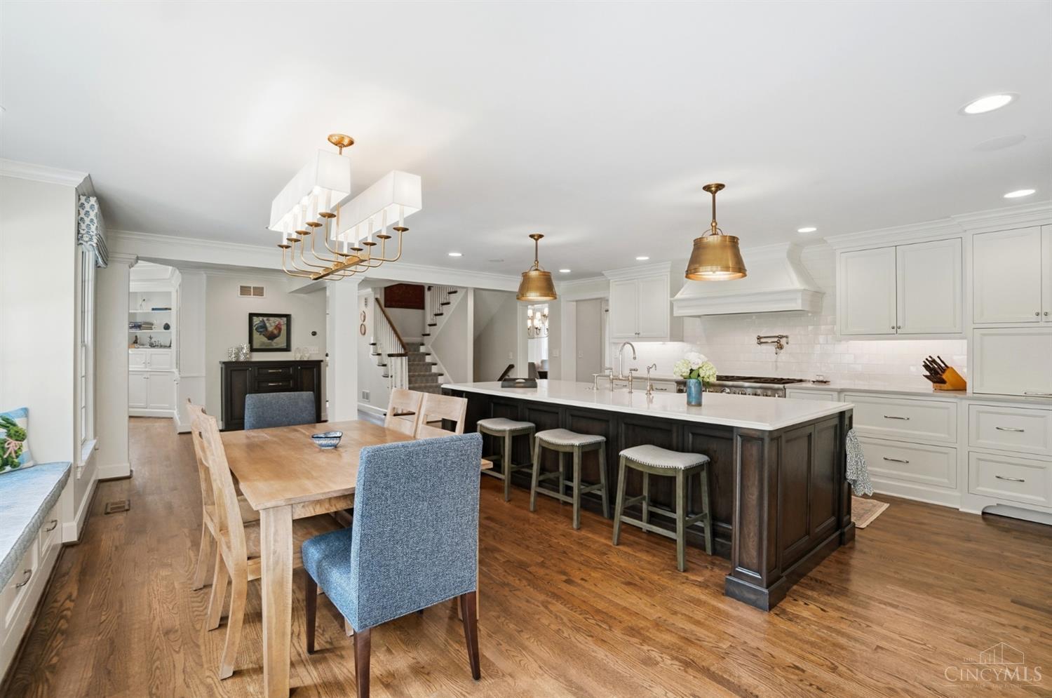 6617 Mariemont Avenue