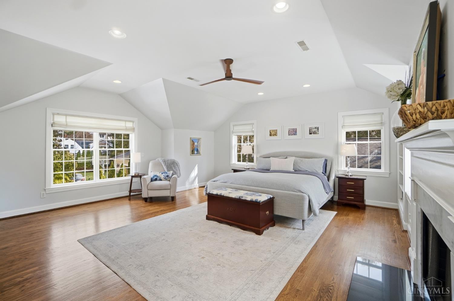 6617 Mariemont Avenue