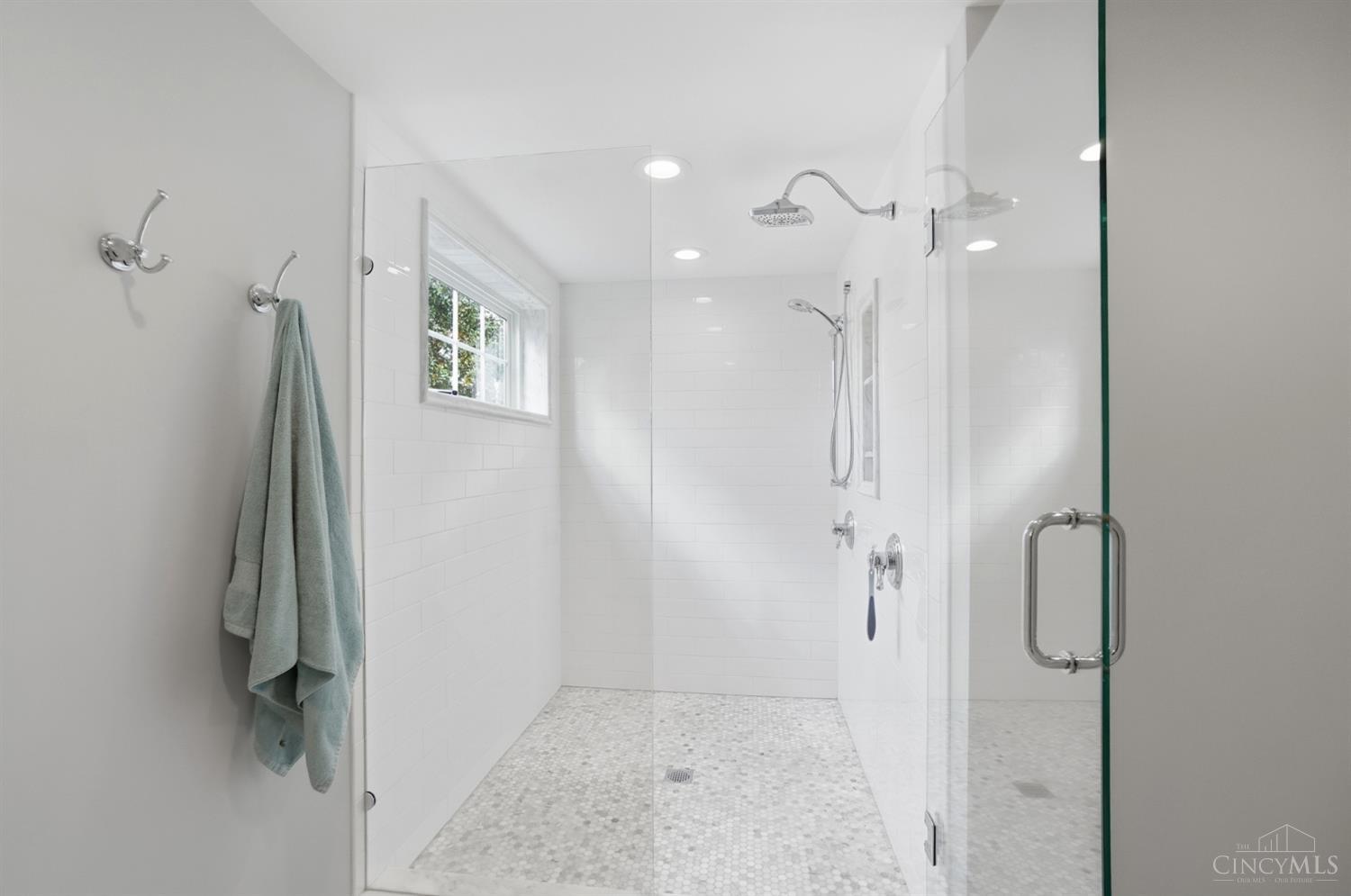 6617 Mariemont Avenue