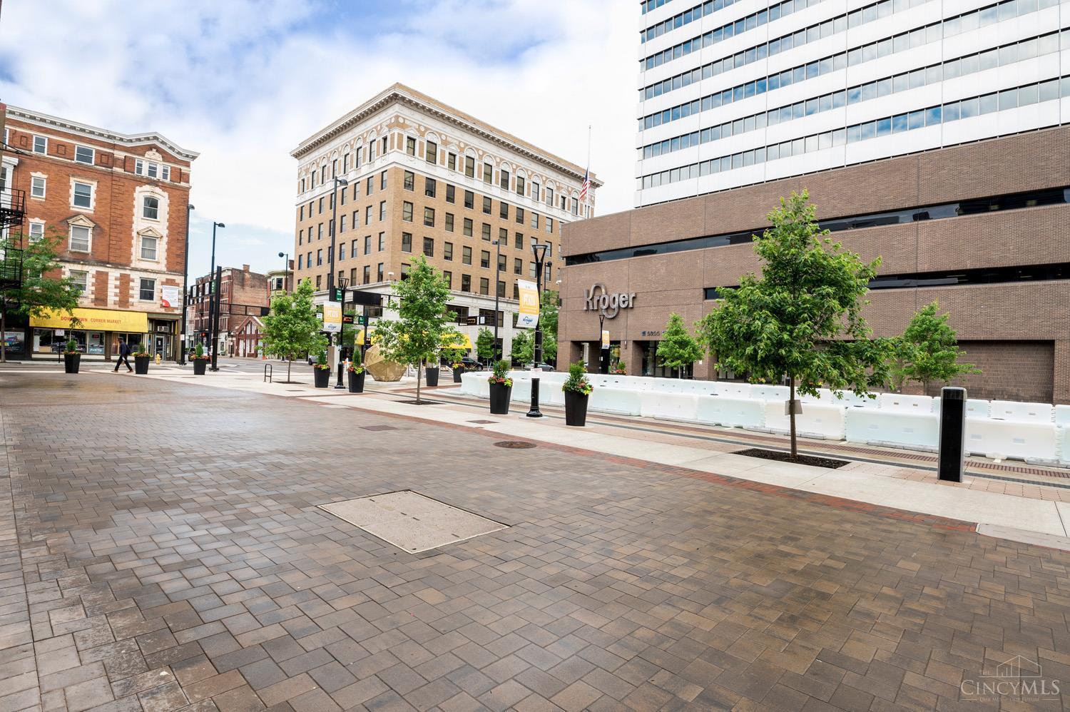 11 E Court Street 201