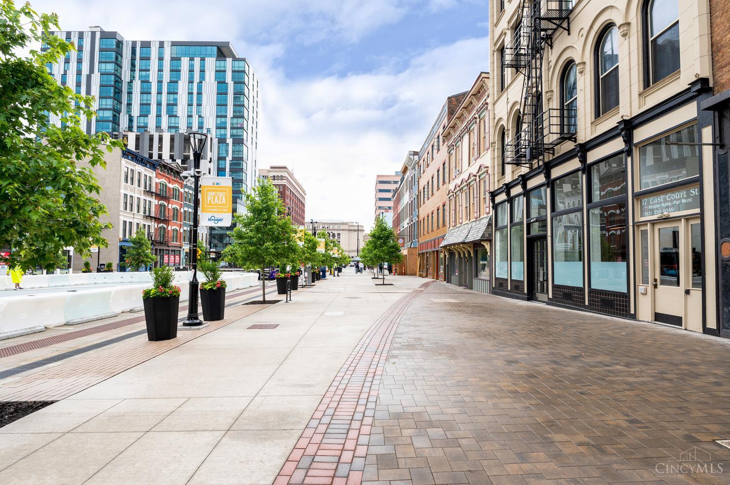 11 E Court Street 201