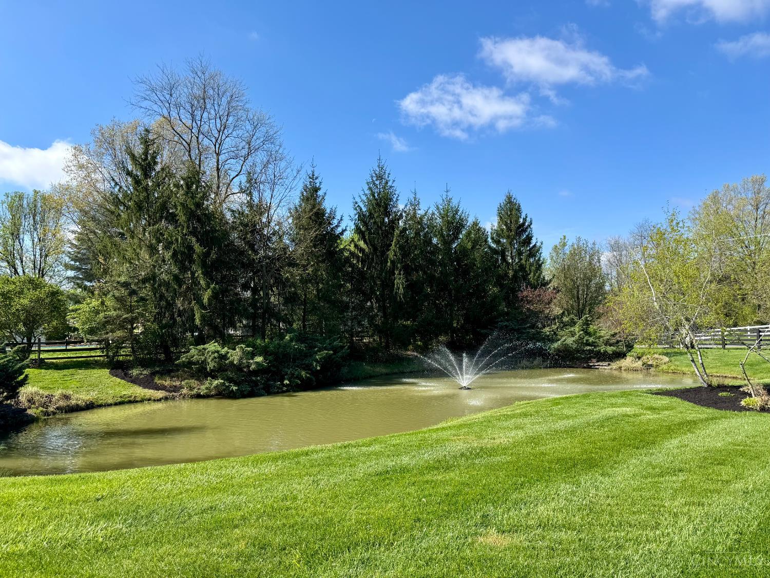 3653 Legend Oaks Drive