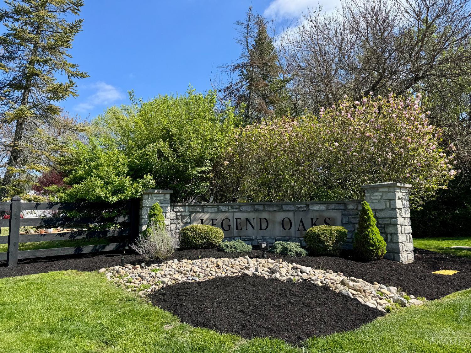 3653 Legend Oaks Drive