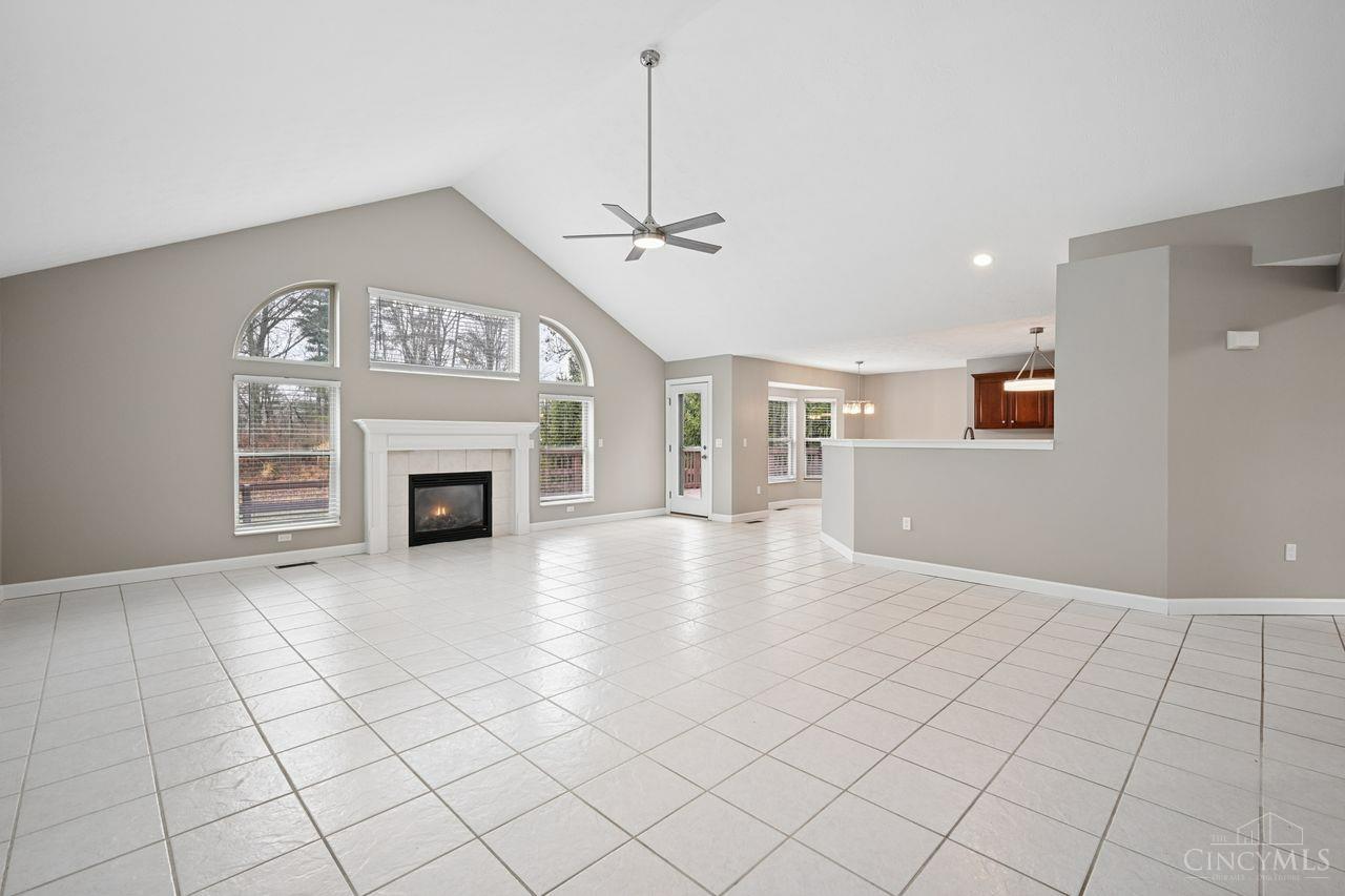 3653 Legend Oaks Drive