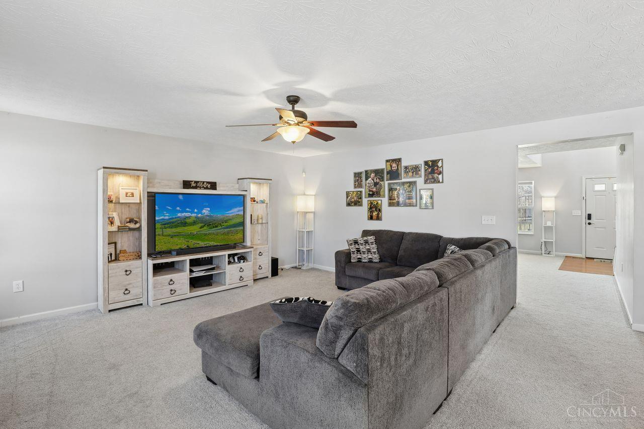 5900 Driftwood Court