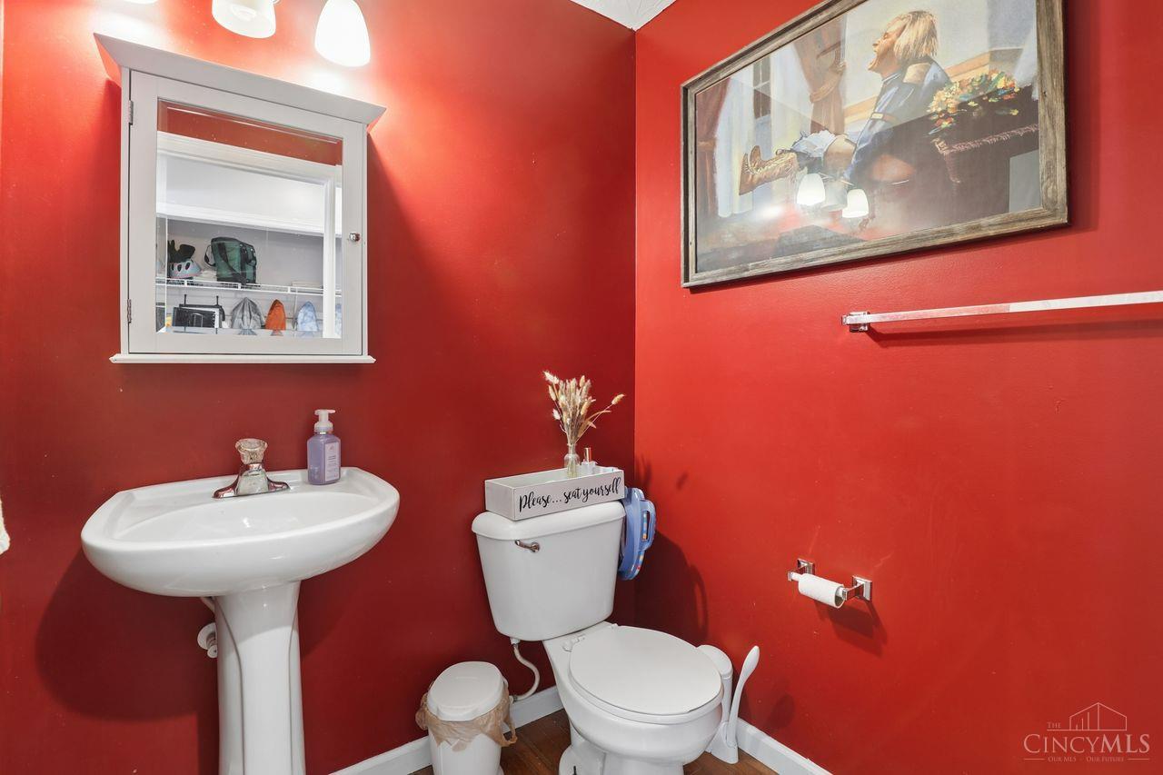 5900 Driftwood Court