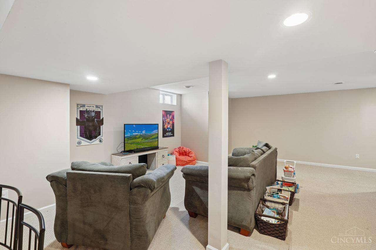 5900 Driftwood Court