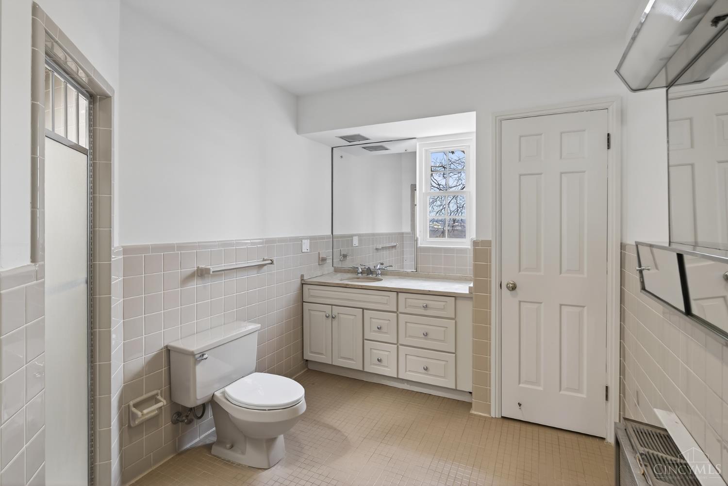 1002 Richwood Circle