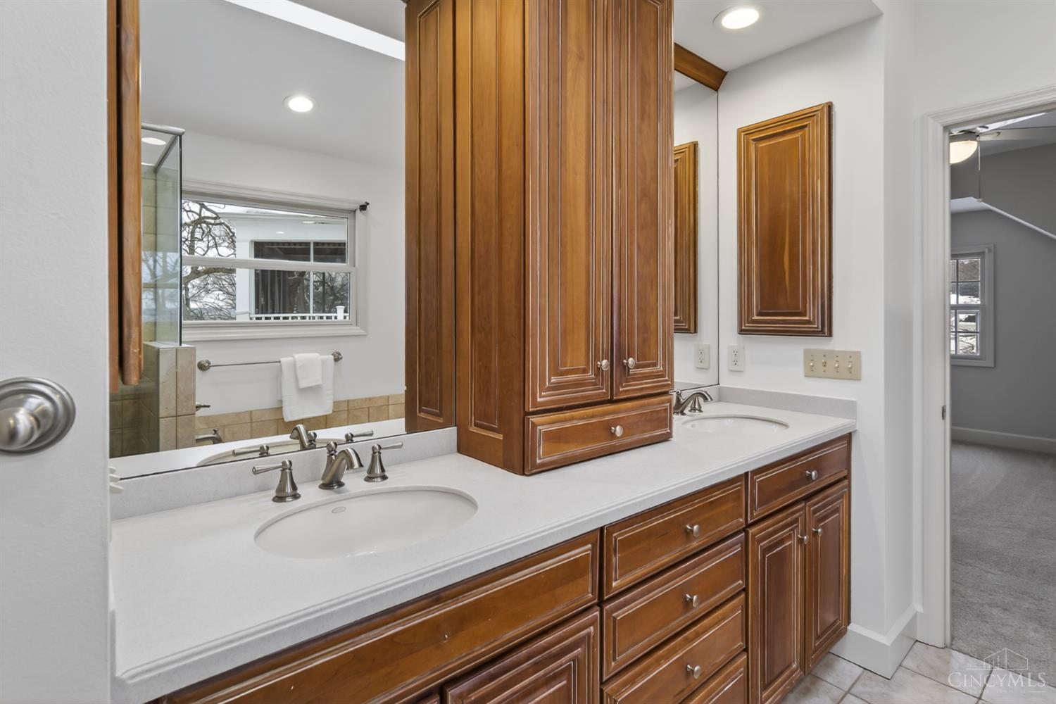 1002 Richwood Circle