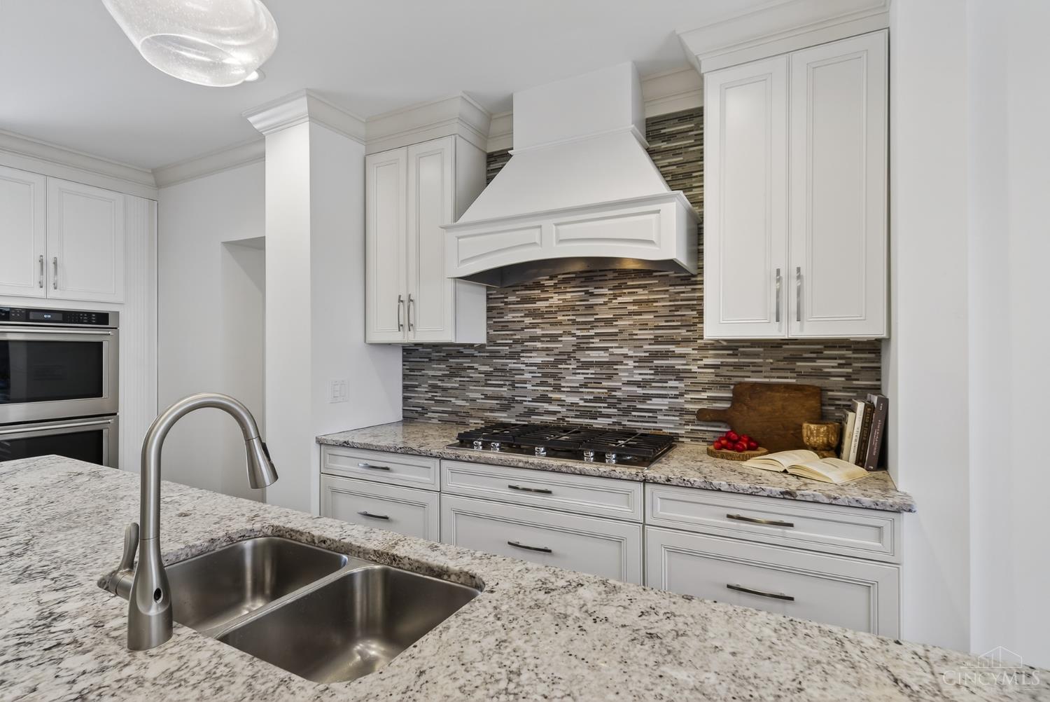 1002 Richwood Circle