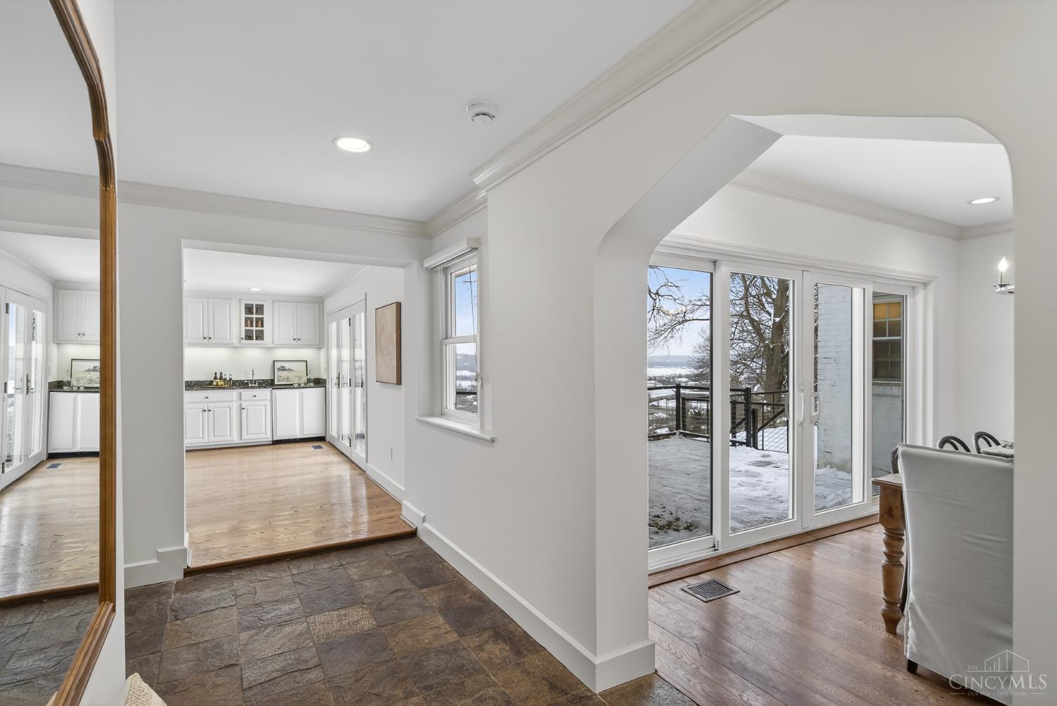 1002 Richwood Circle