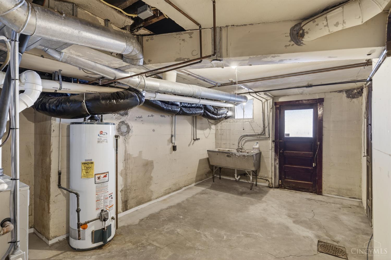 1002 Richwood Circle