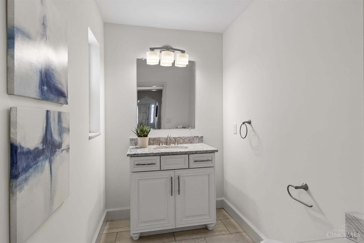 1002 Richwood Circle