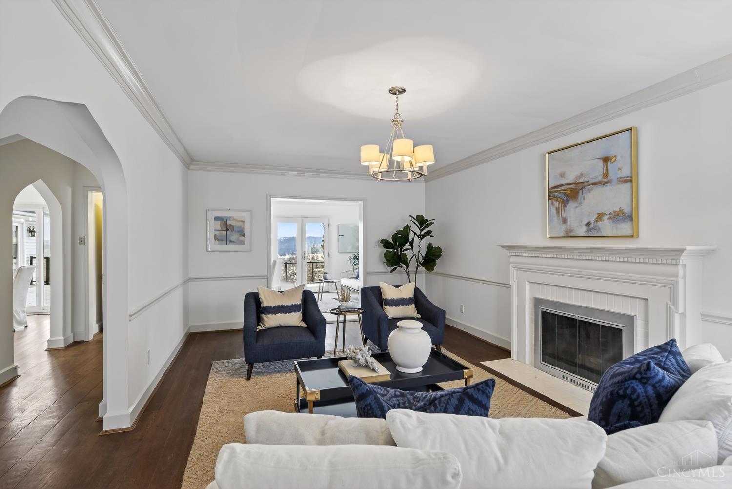 1002 Richwood Circle