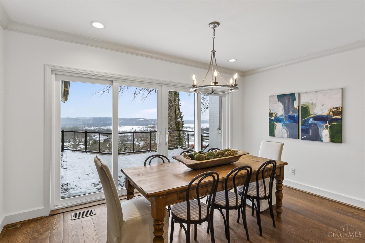 1002 Richwood Circle