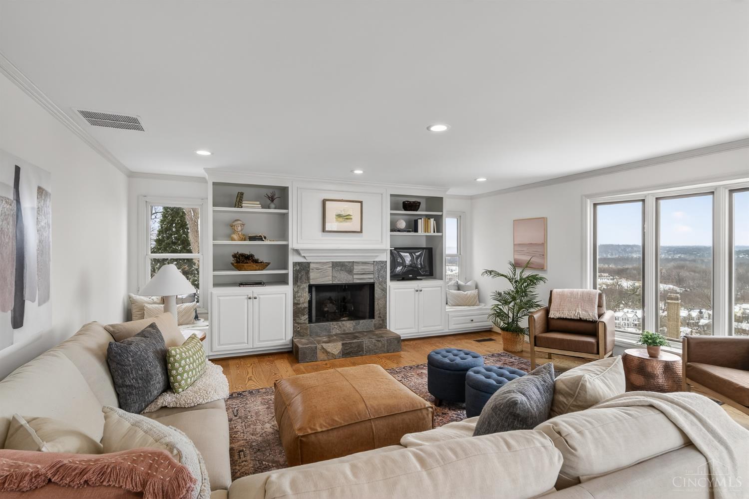 1002 Richwood Circle