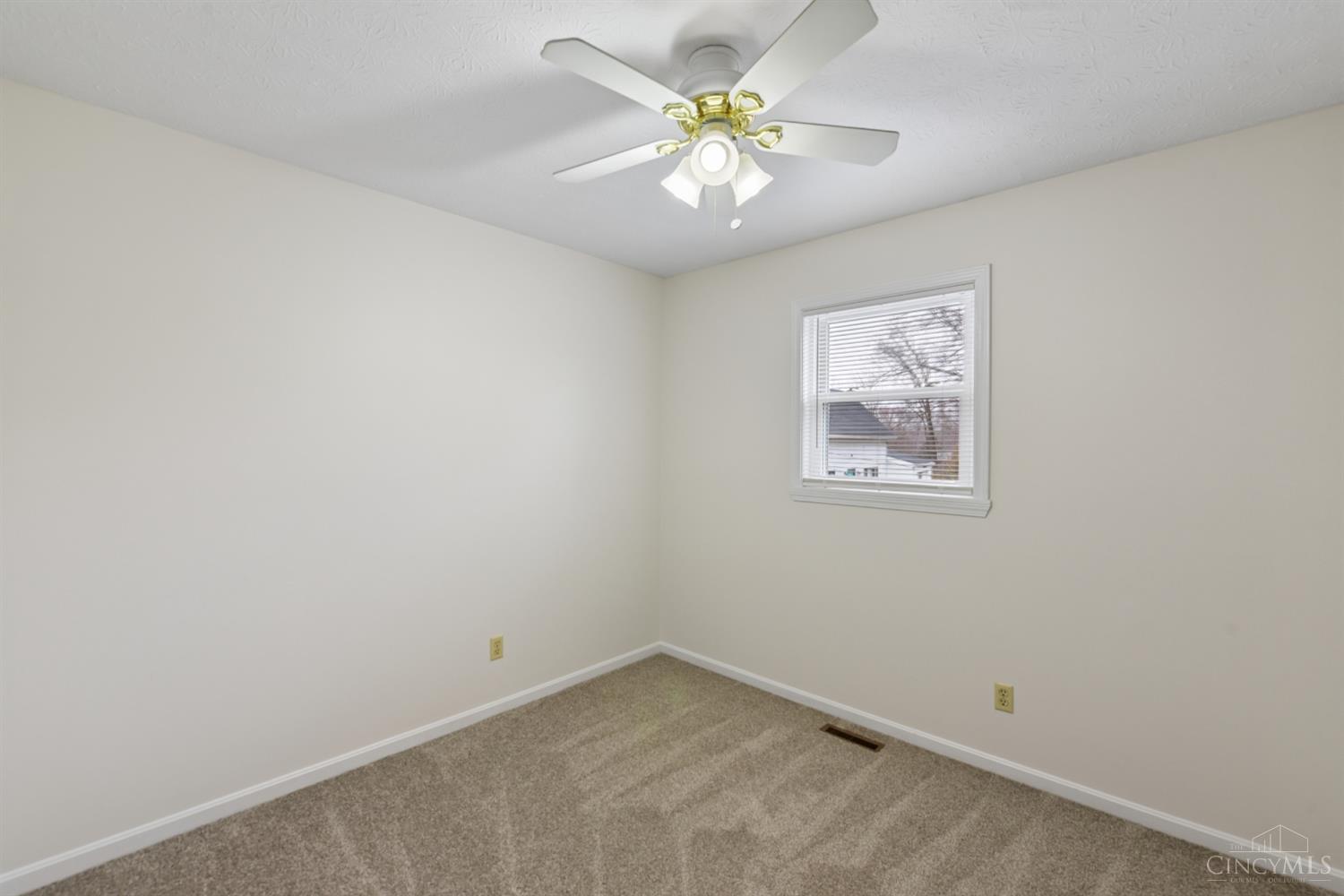 1711 Ebenezer Road