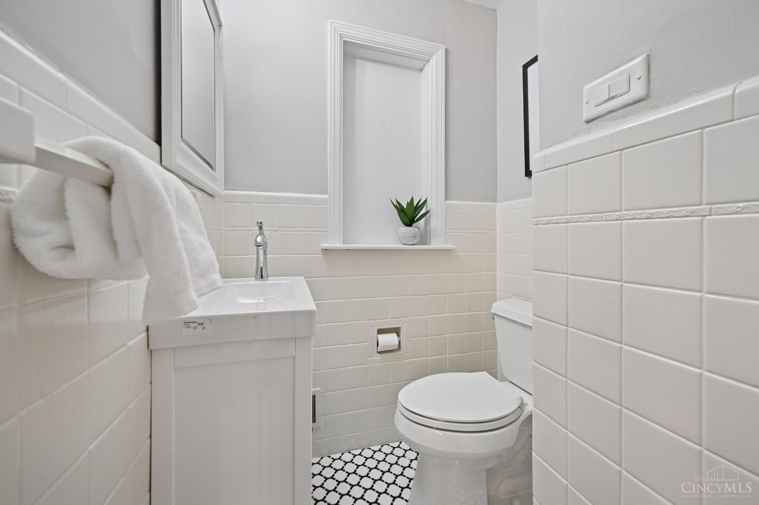 1005 Richwood Circle