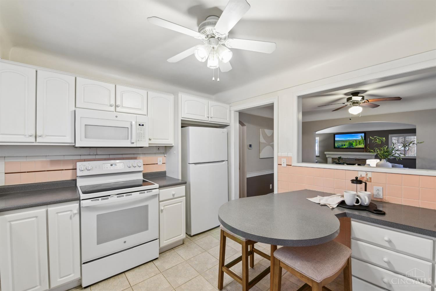 3281 Pickbury Drive