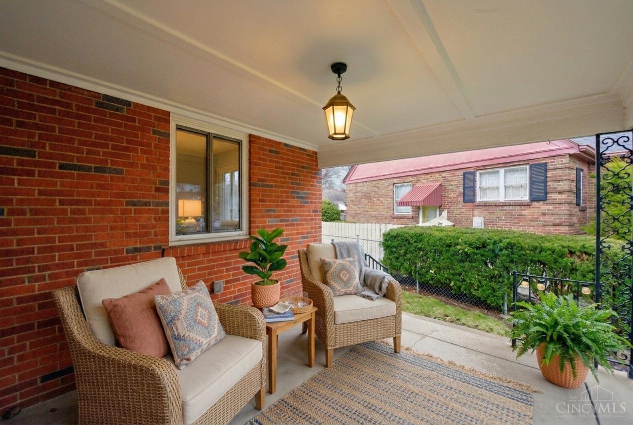 3281 Pickbury Drive