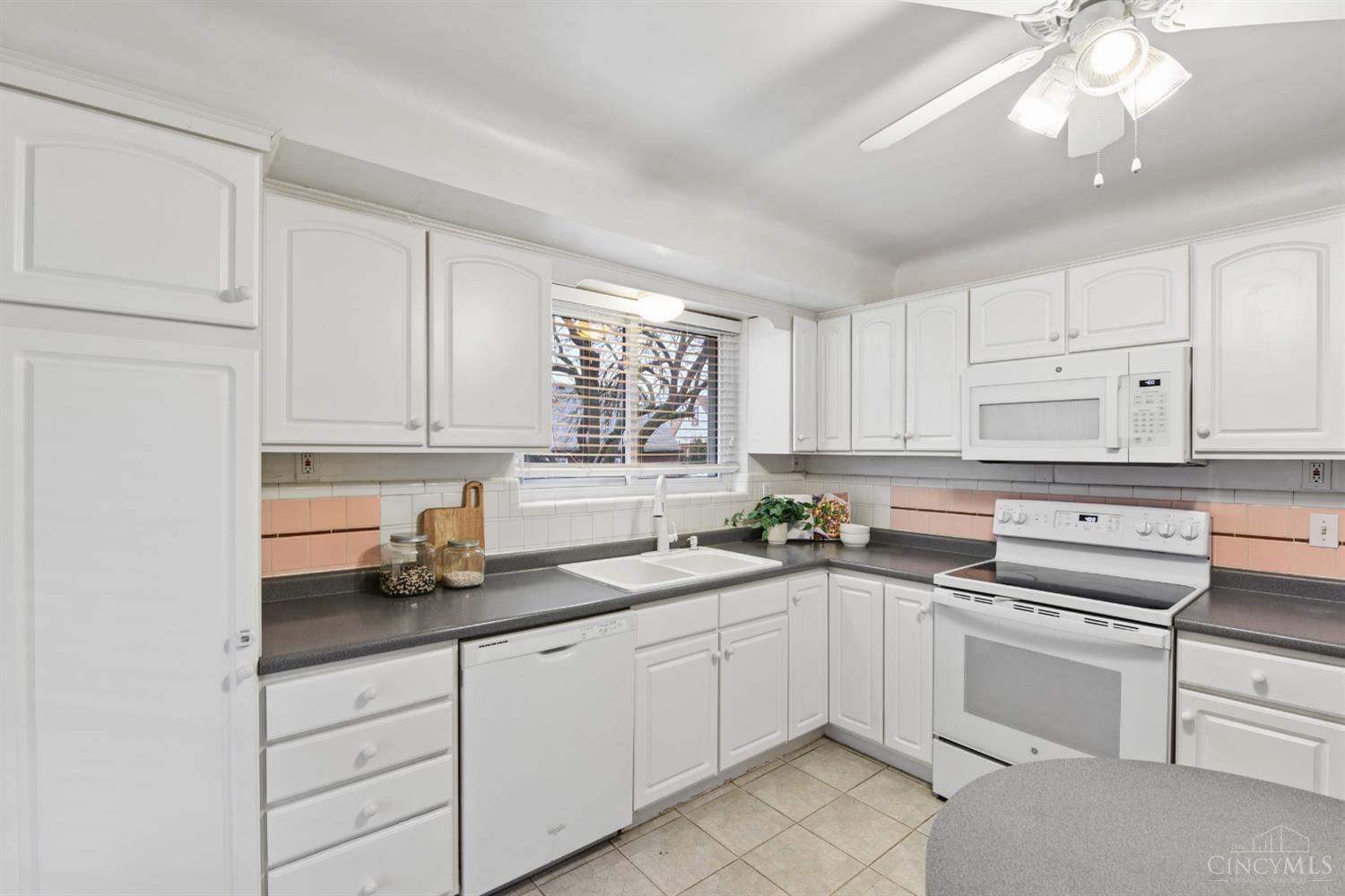 3281 Pickbury Drive