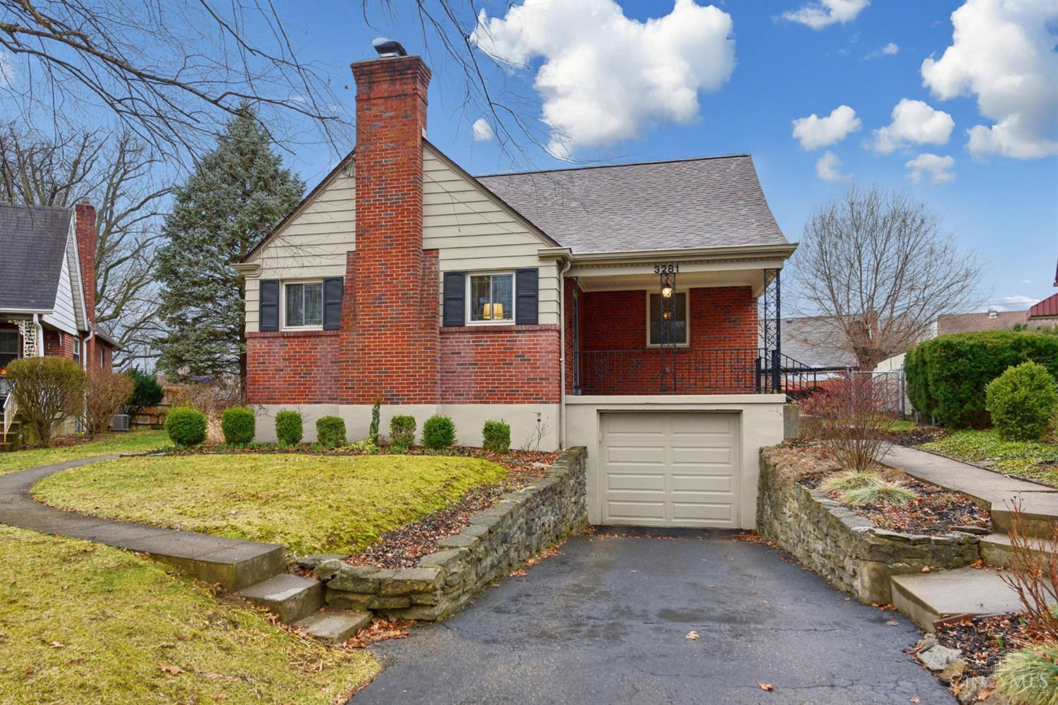 3281 Pickbury Drive