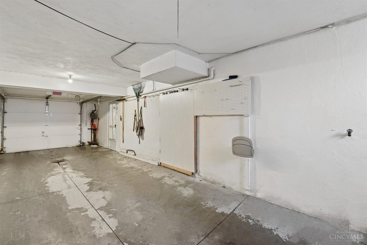3281 Pickbury Drive
