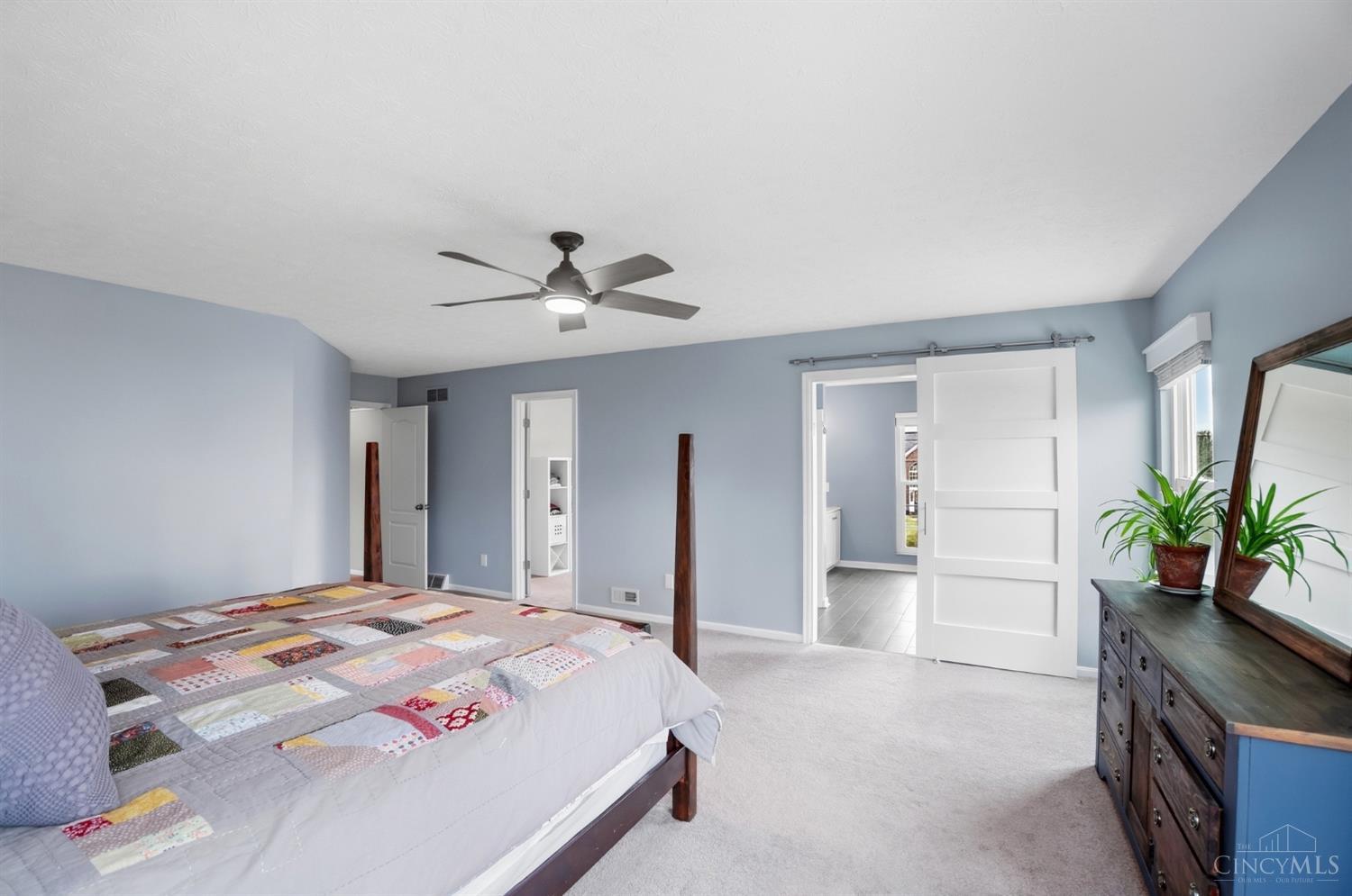 6238 Willow Crest Lane