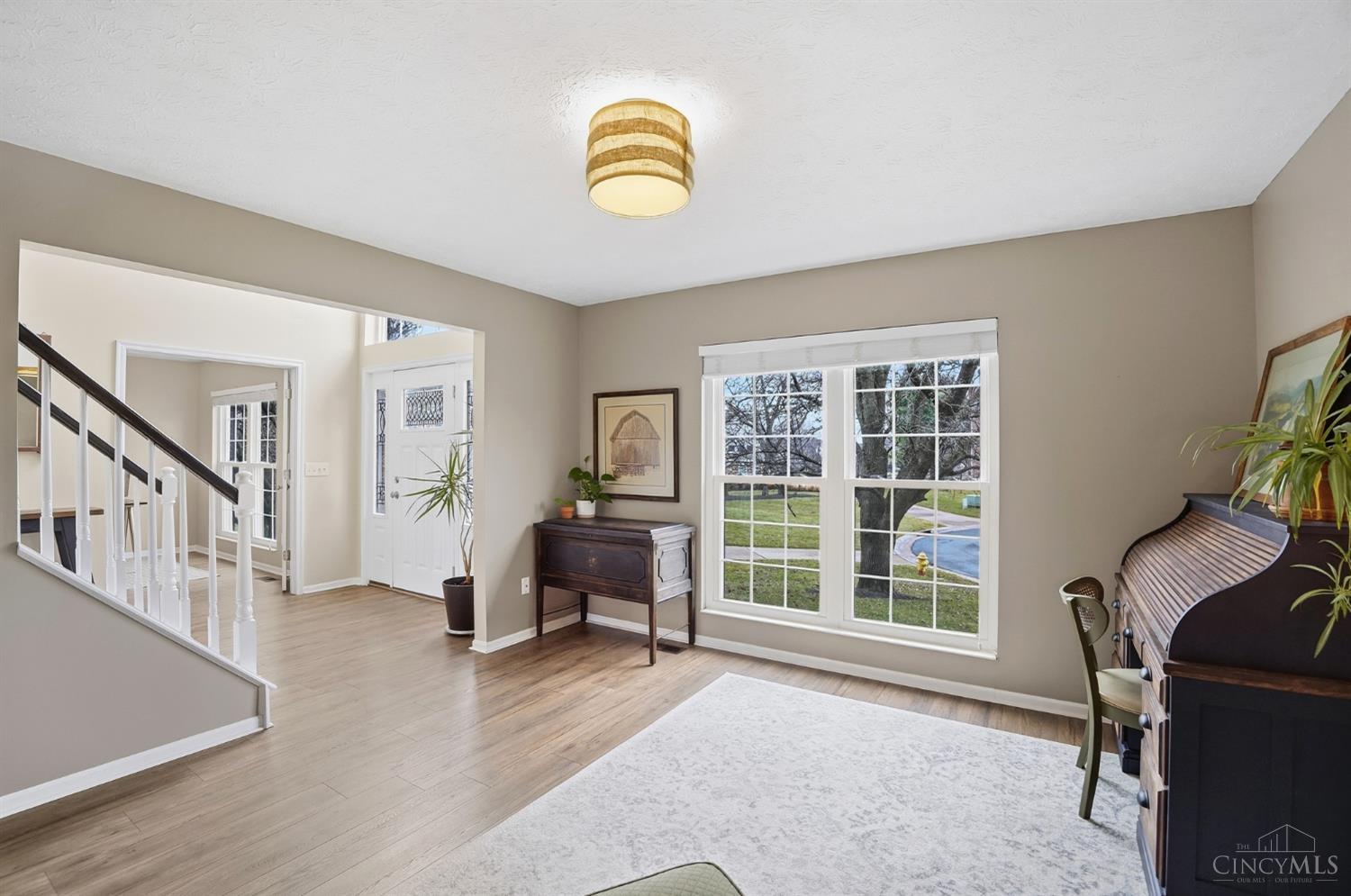 6238 Willow Crest Lane