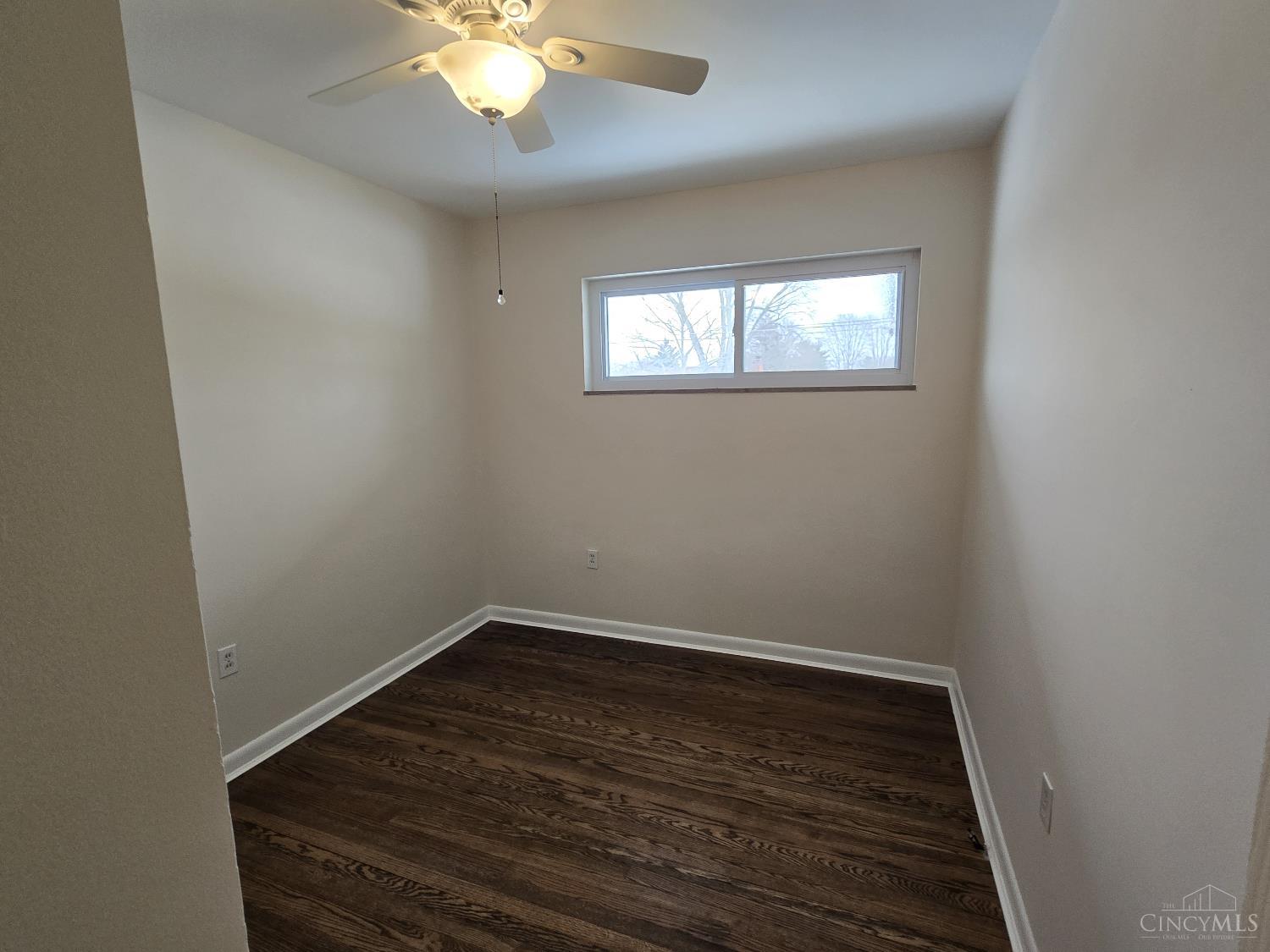 989 Indianwood Drive