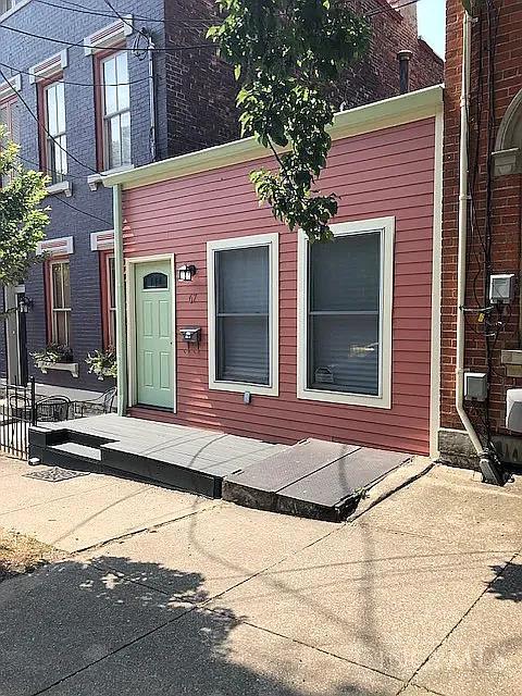 67 Mulberry Street