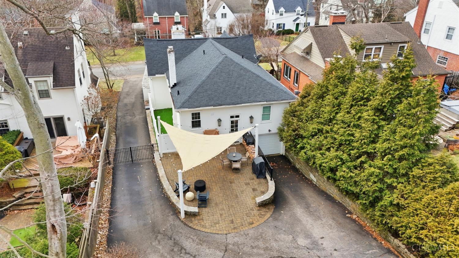 1134 Beverly Hill Drive