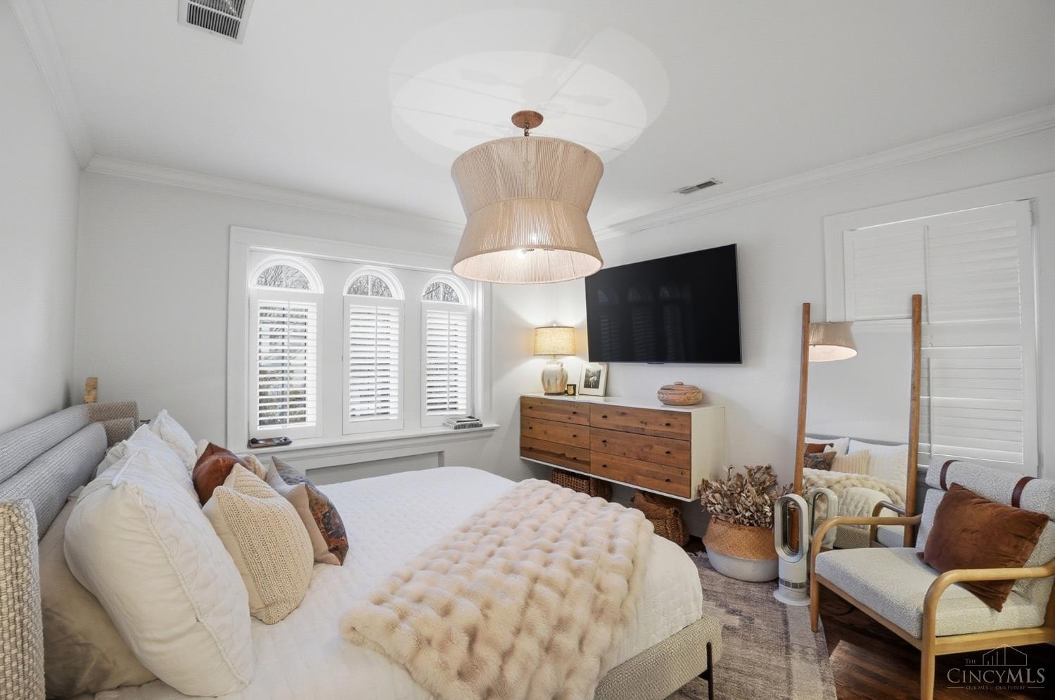 1134 Beverly Hill Drive