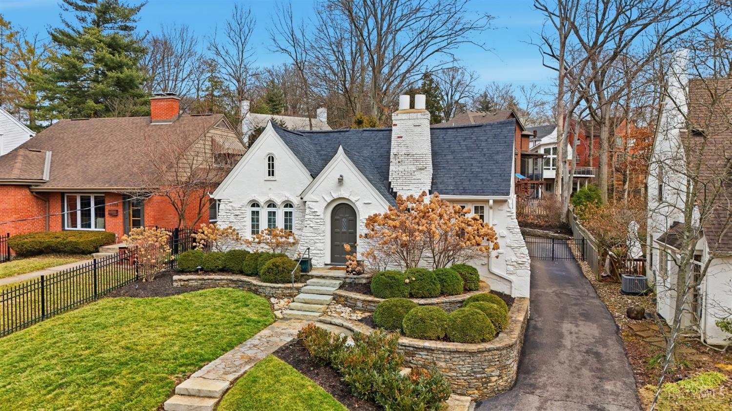 1134 Beverly Hill Drive