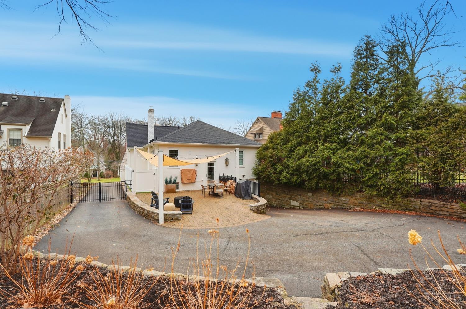 1134 Beverly Hill Drive