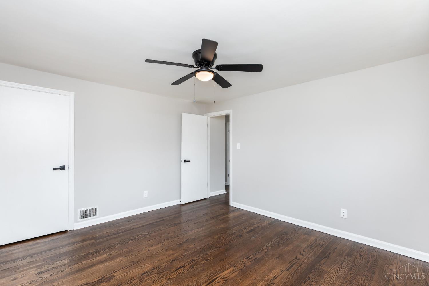 2820 Geraldine Drive