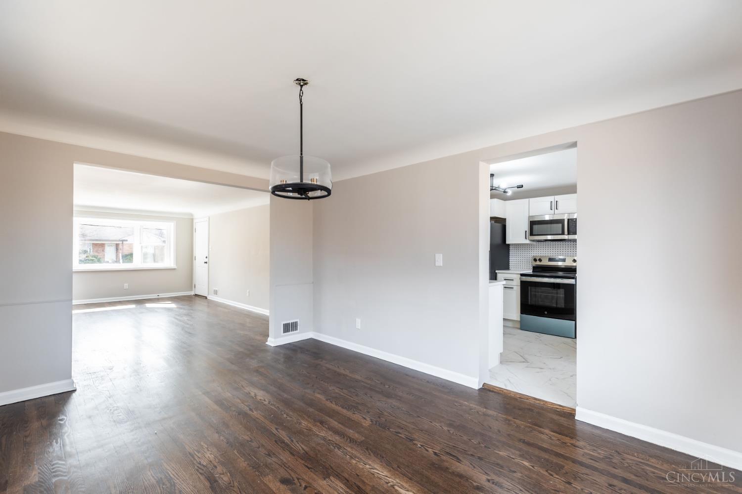 2820 Geraldine Drive