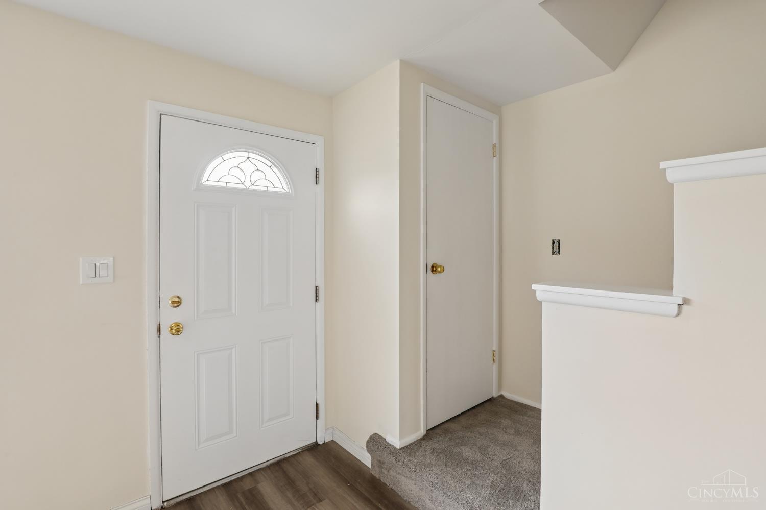 7122 Bluecrest Drive