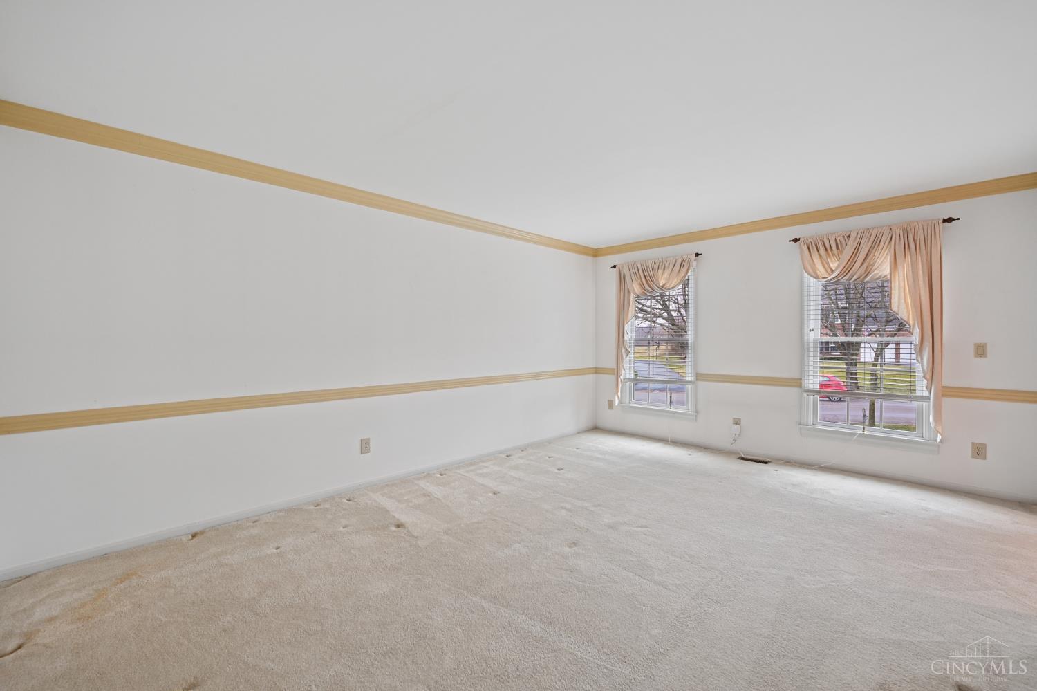 483 Vista Glen Drive