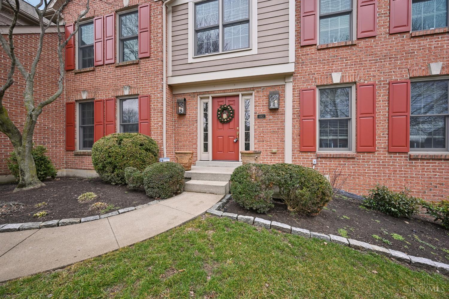 483 Vista Glen Drive
