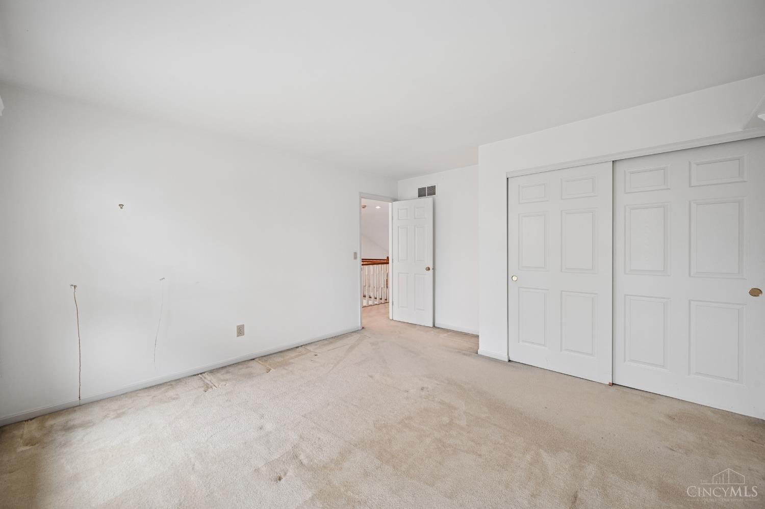 483 Vista Glen Drive