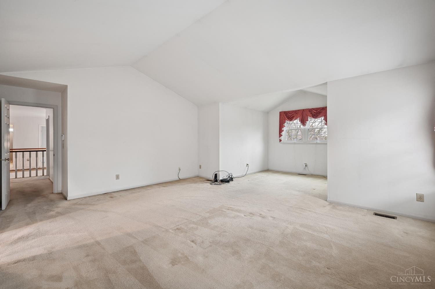483 Vista Glen Drive