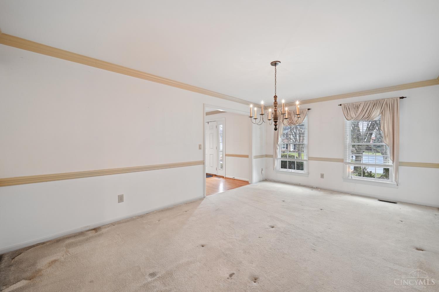 483 Vista Glen Drive